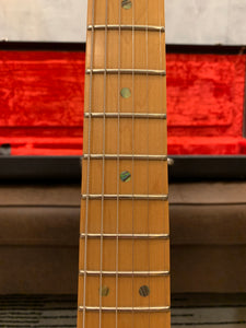 Fender American Deluxe Translucent Crimson Red 8.2lb WOHC