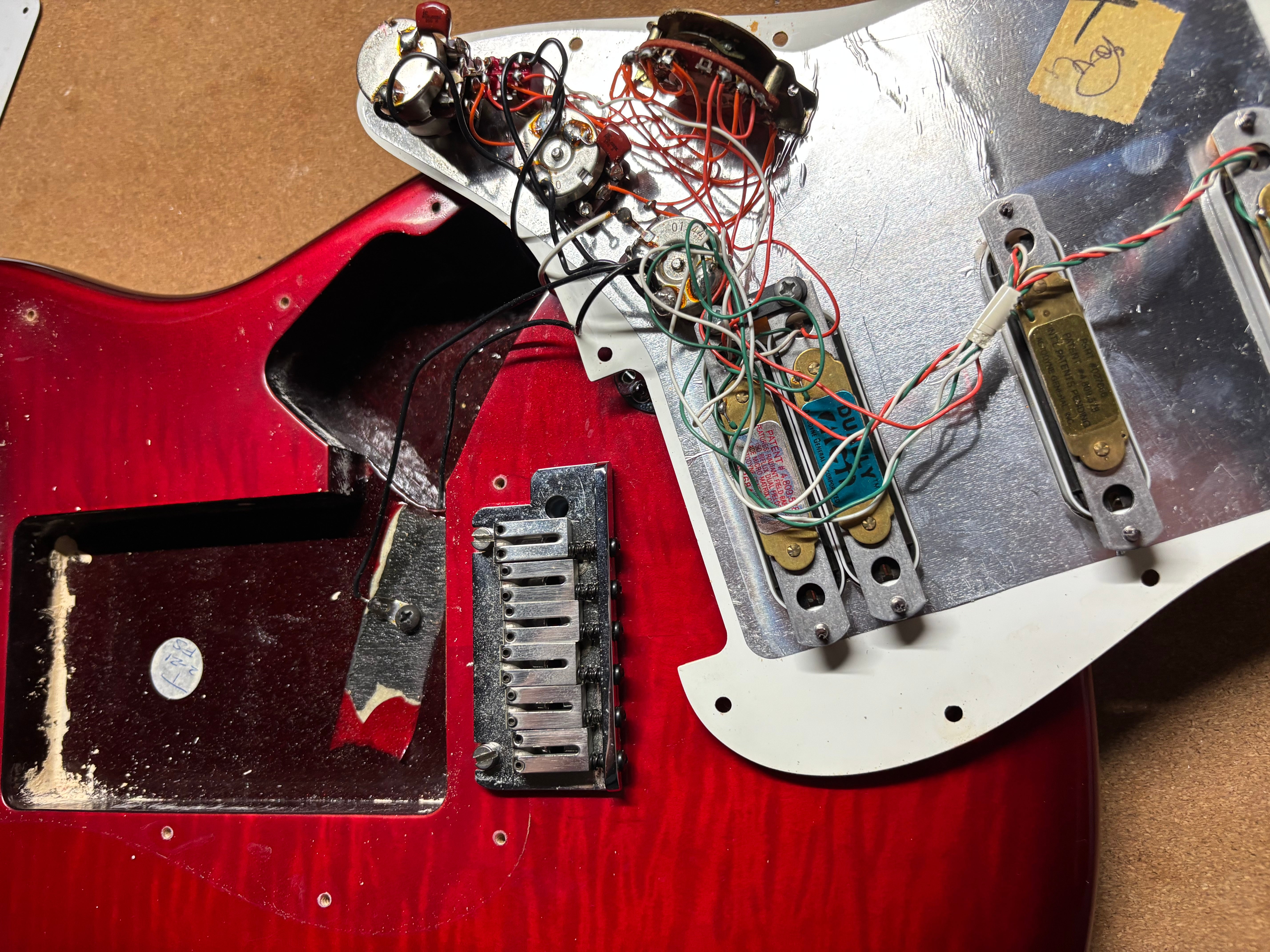 Fender Stratocaster Ultra Crimson Burst 1993 All original With full Case Candy MINT