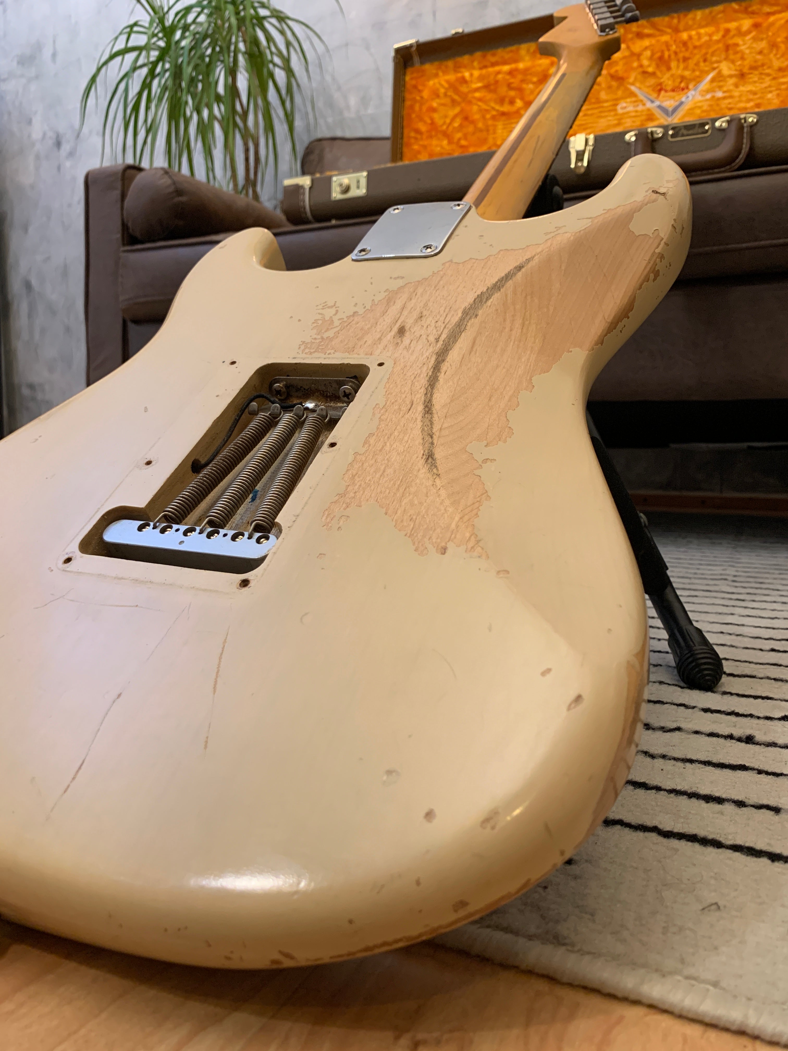 Fender Stratocaster GLAS Customs '61 Blonde Nitro Featherlight 7.4lb With Custom Shop G&G case