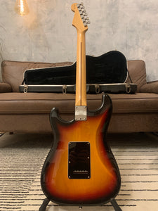 Fender American Stratocaster 2003/4 3 color sunburst 8lb