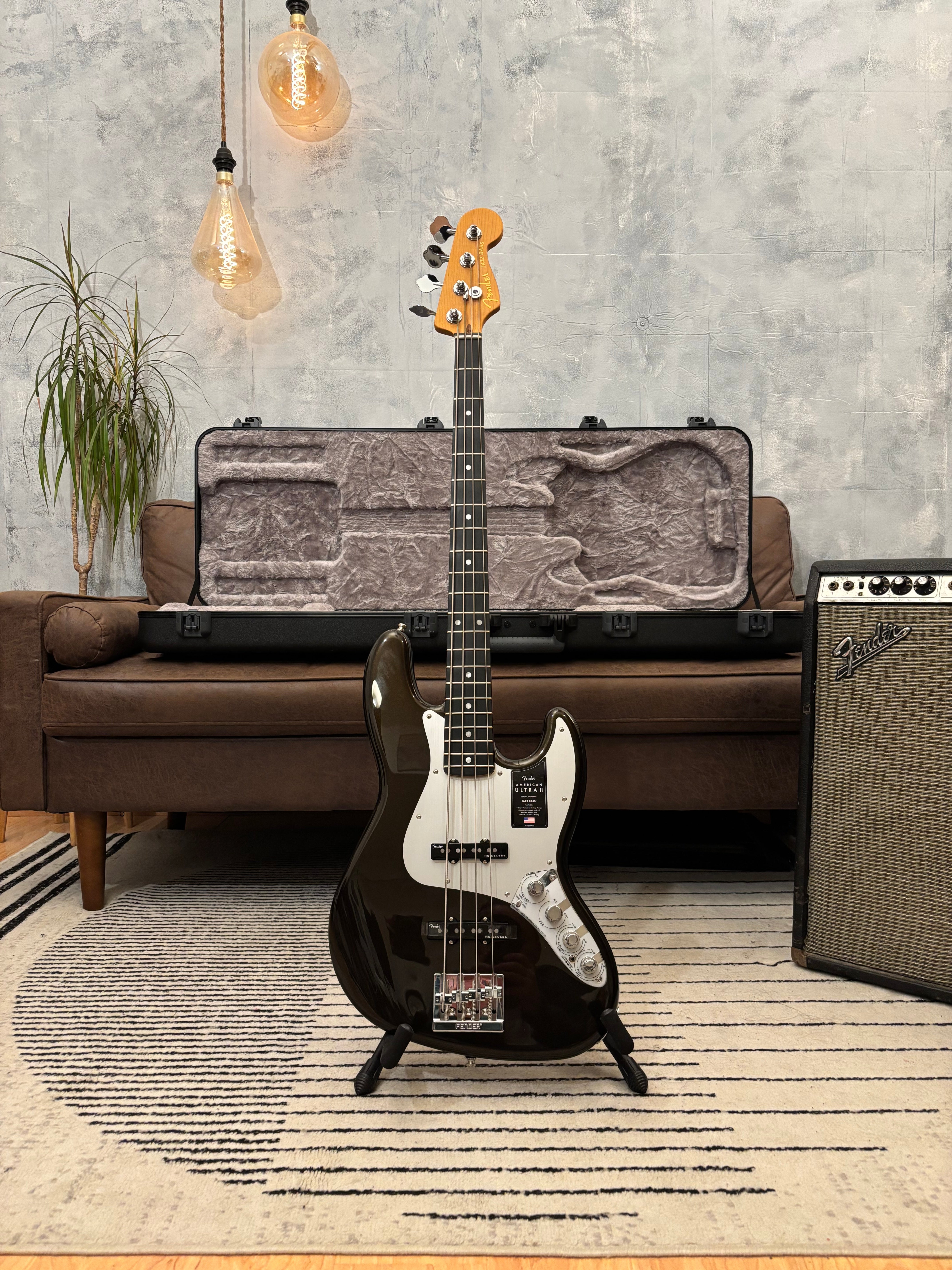 Fender American Ultra II Jazz Bass with Ebony board 2024 Texas Tea MINT