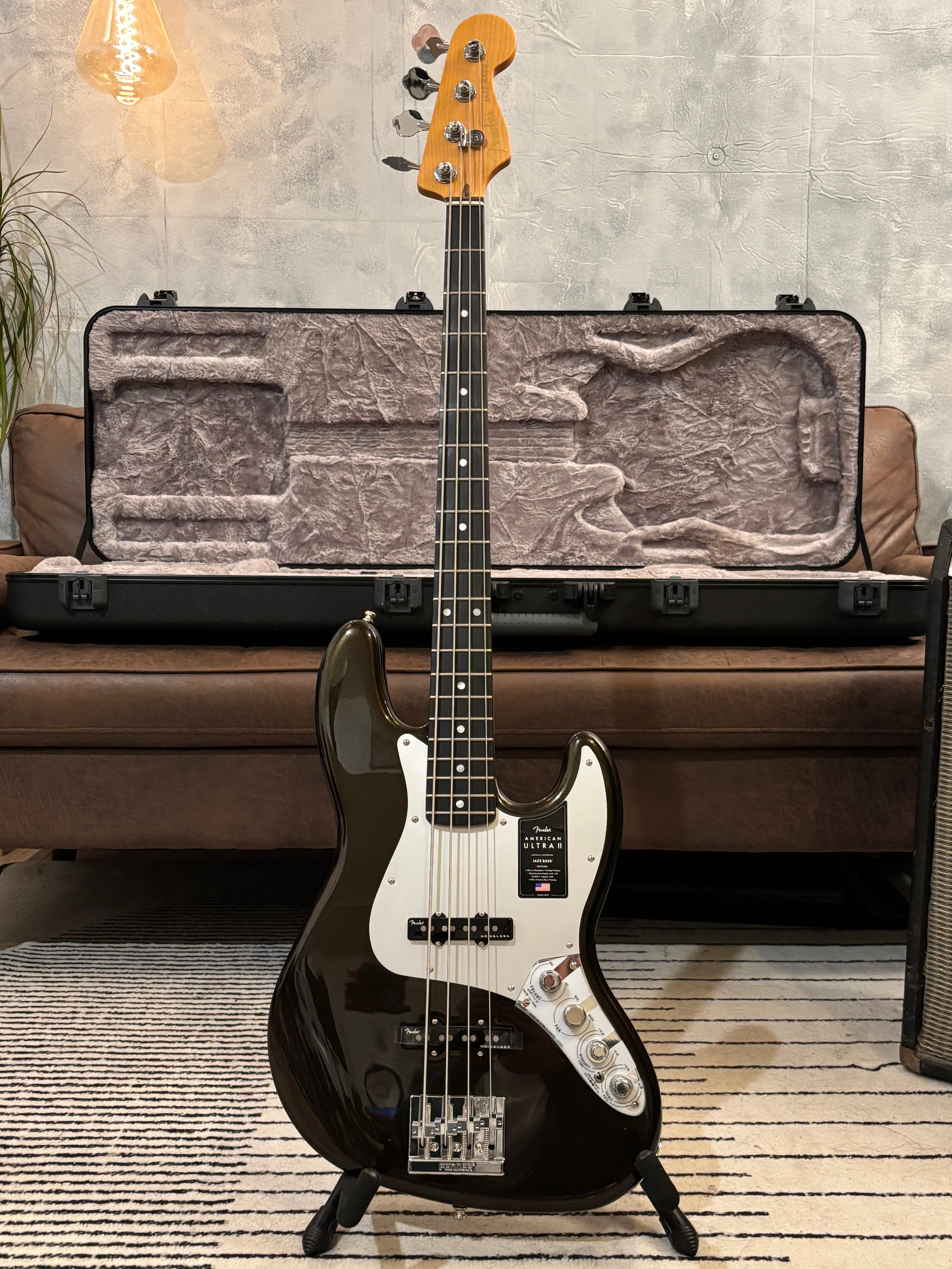 Fender American Ultra II Jazz Bass with Ebony board 2024 Texas Tea MINT