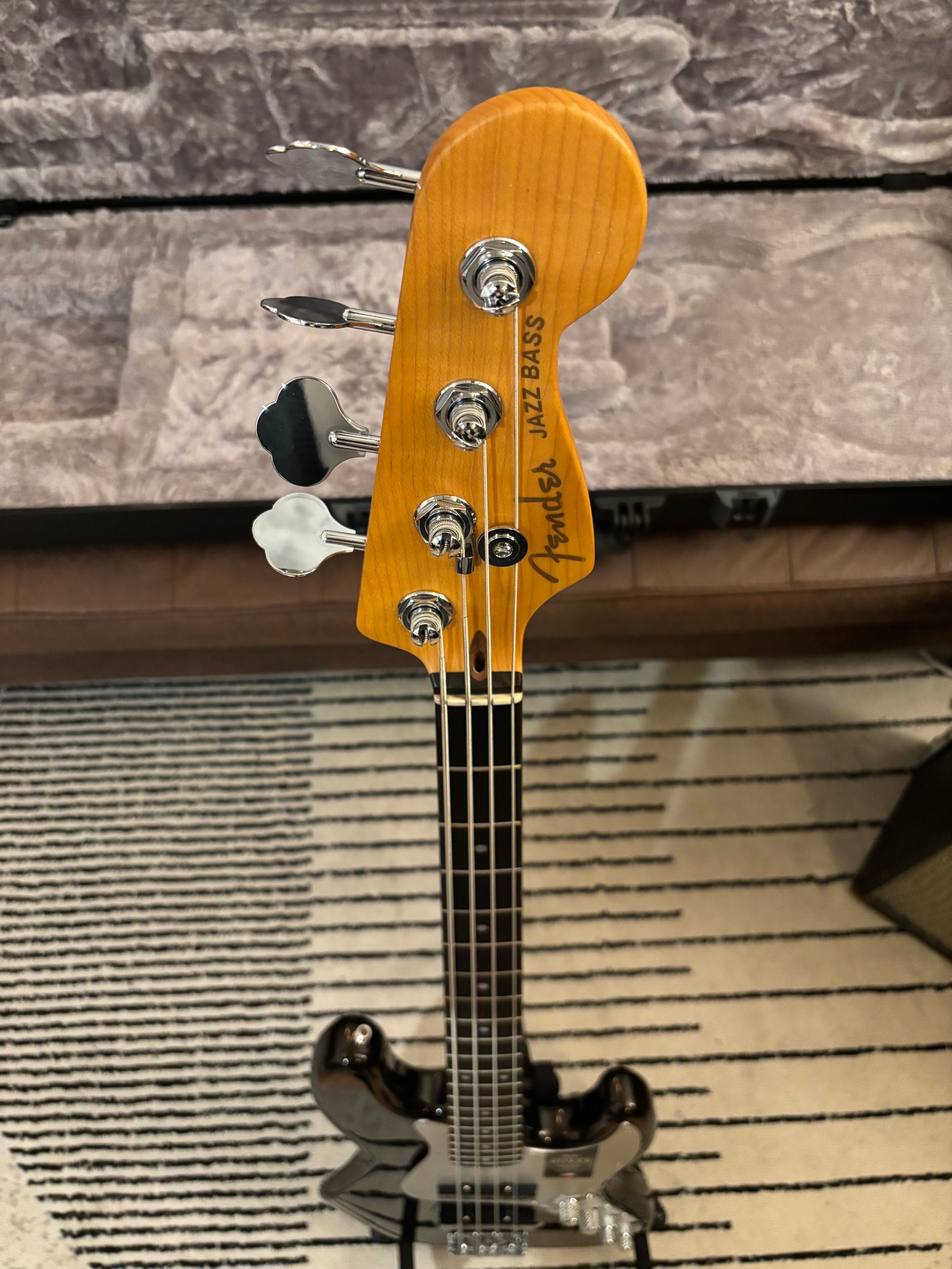 Fender American Ultra II Jazz Bass with Ebony board 2024 Texas Tea MINT