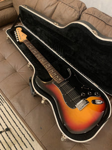 Fender American Stratocaster 2003/4 3 color sunburst 8lb