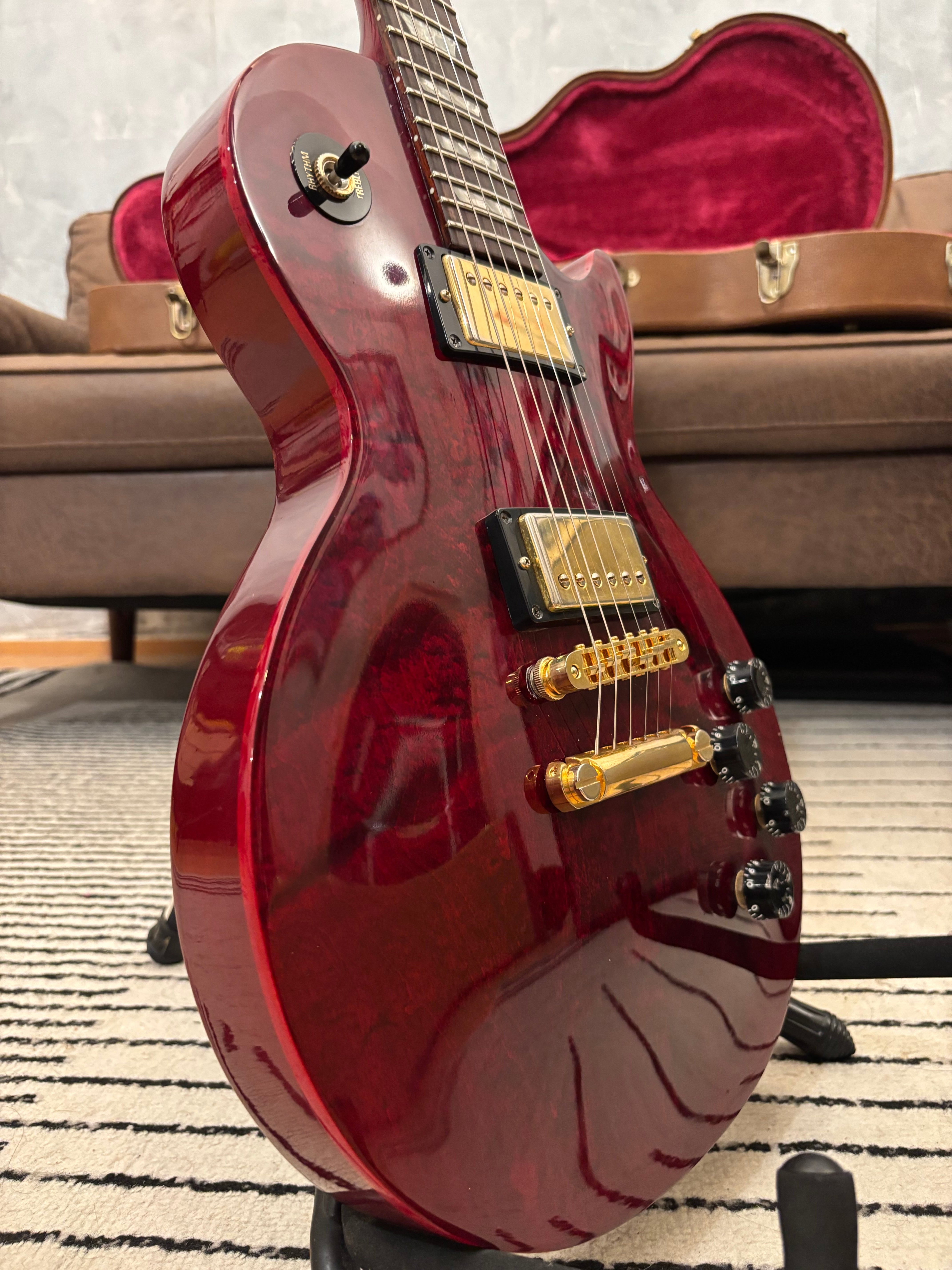 Gibson Les Paul Studio Plus Trans red 9lb WOHC NICE TOP!