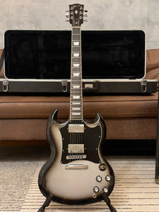 Gibson SG Standard Ebony Limited-Edition Silver Burst Featherlight 6.6lb with Updated HC