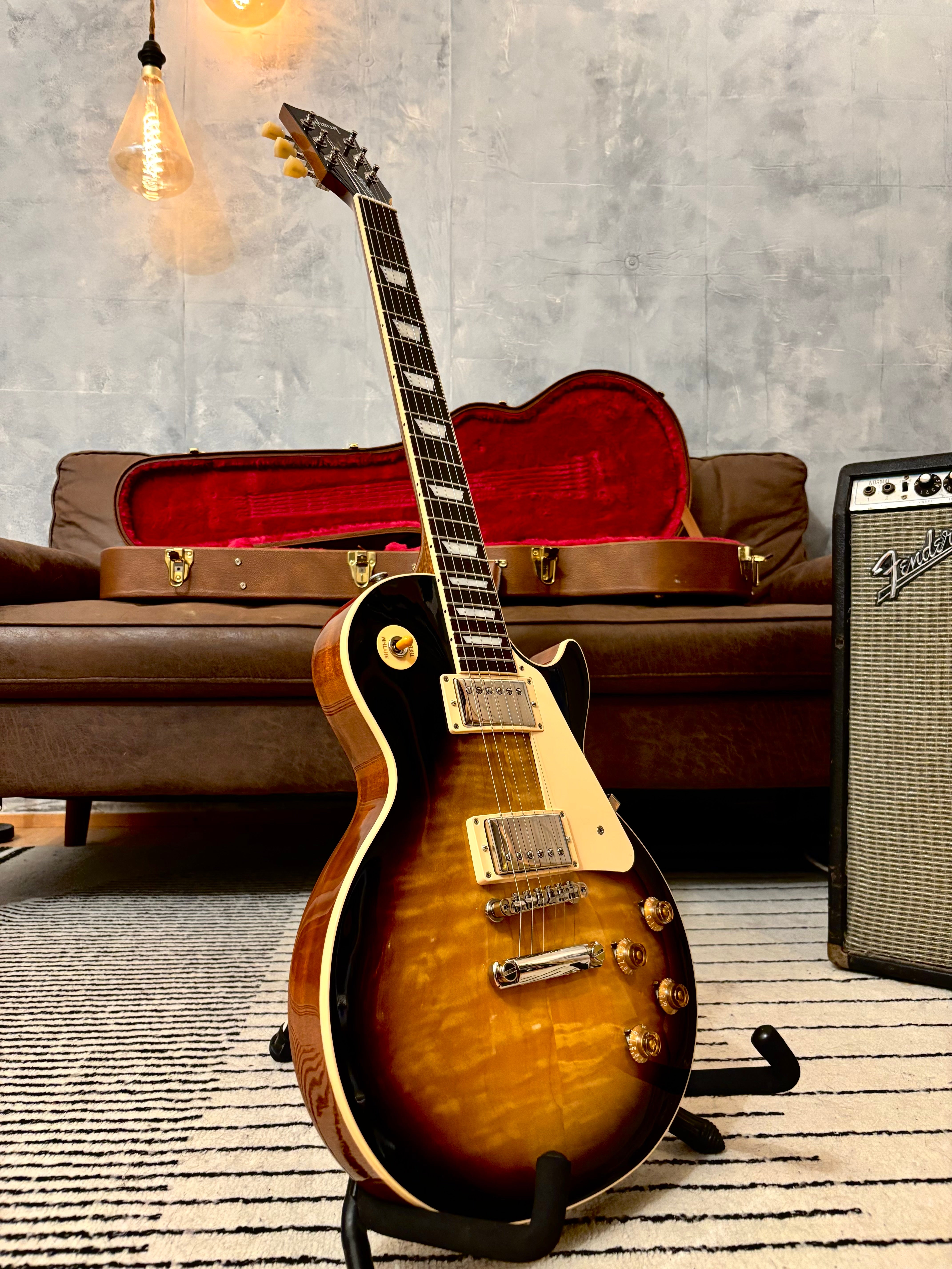 Gibson Les Paul Standard 50's 2022 AAA Quilted Flame Top Tobacco Burst Light only 9lb!