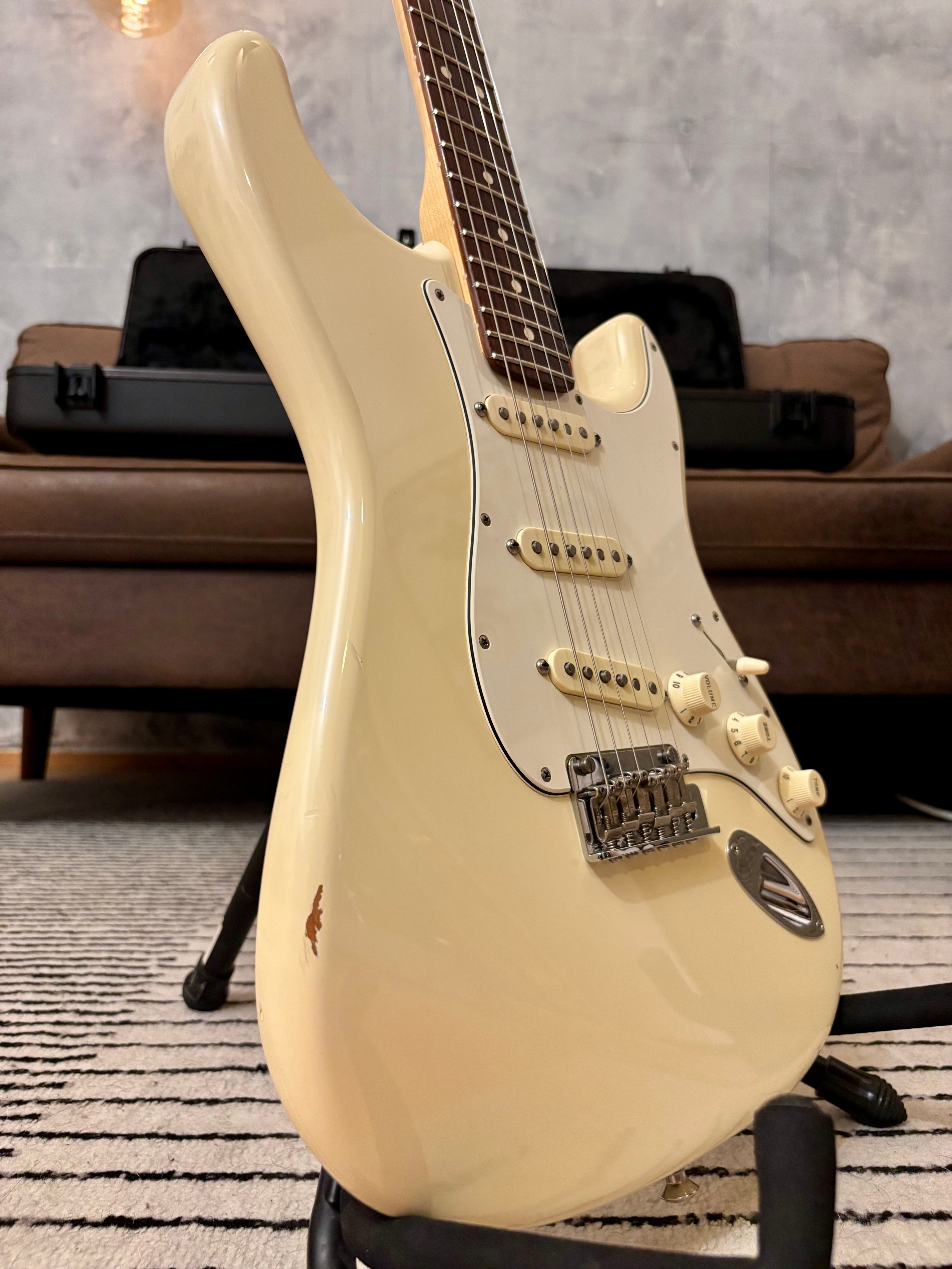 Fender American Standard 2016 Olympic White with Custom Shop Fat 50 Pickups All original with Case And Full Case Candy
