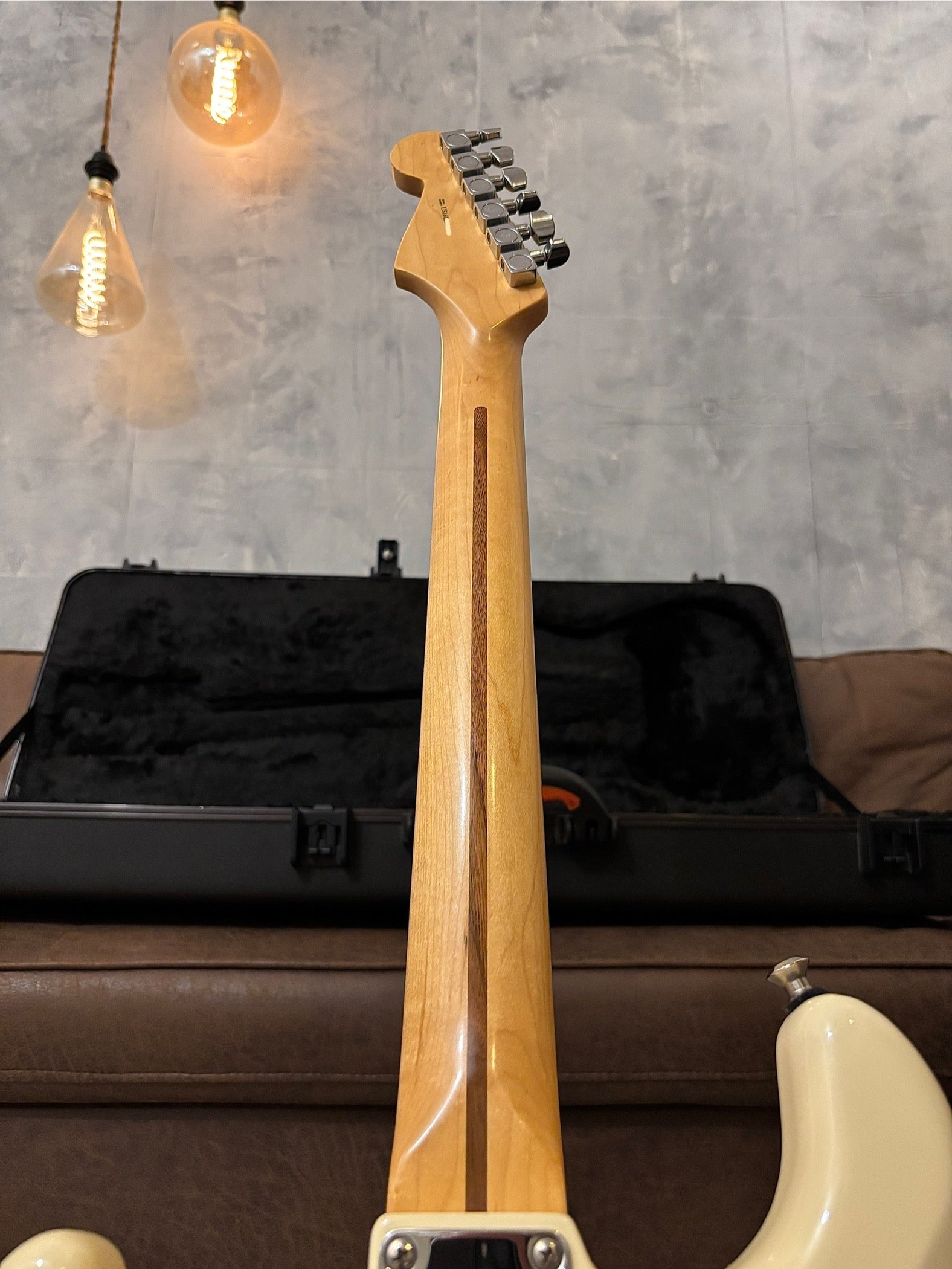 Fender American Standard 2016 Olympic White with Custom Shop Fat 50 Pickups All original with Case And Full Case Candy