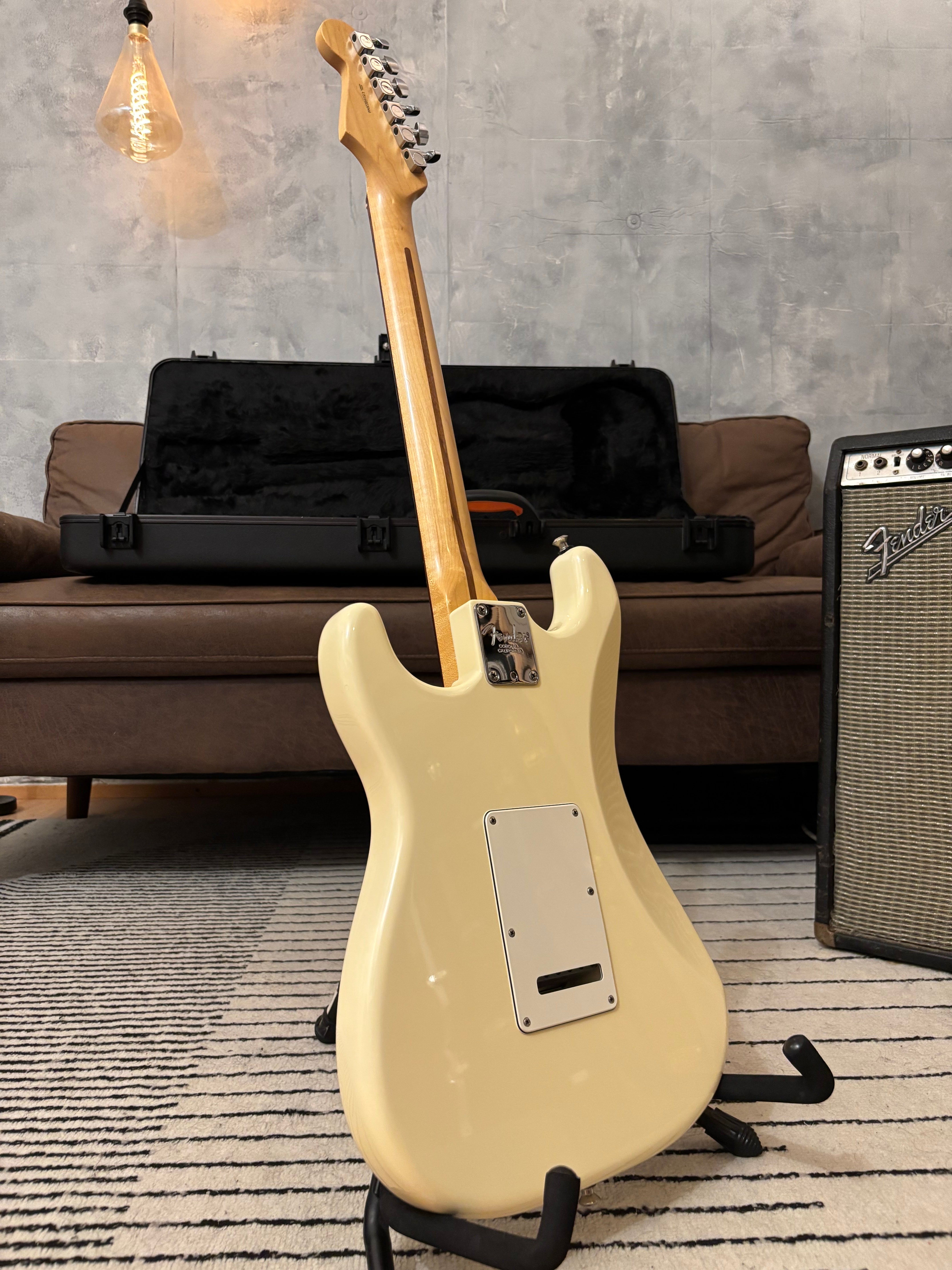 Fender American Standard 2016 Olympic White with Custom Shop Fat 50 Pickups All original with Case And Full Case Candy