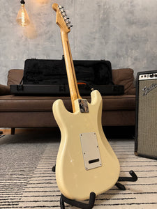Fender American Standard 2016 Olympic White with Custom Shop Fat 50 Pickups All original with Case And Full Case Candy