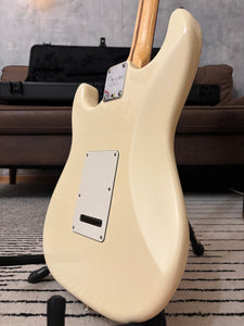 Fender American Standard 2016 Olympic White with Custom Shop Fat 50 Pickups All original with Case And Full Case Candy