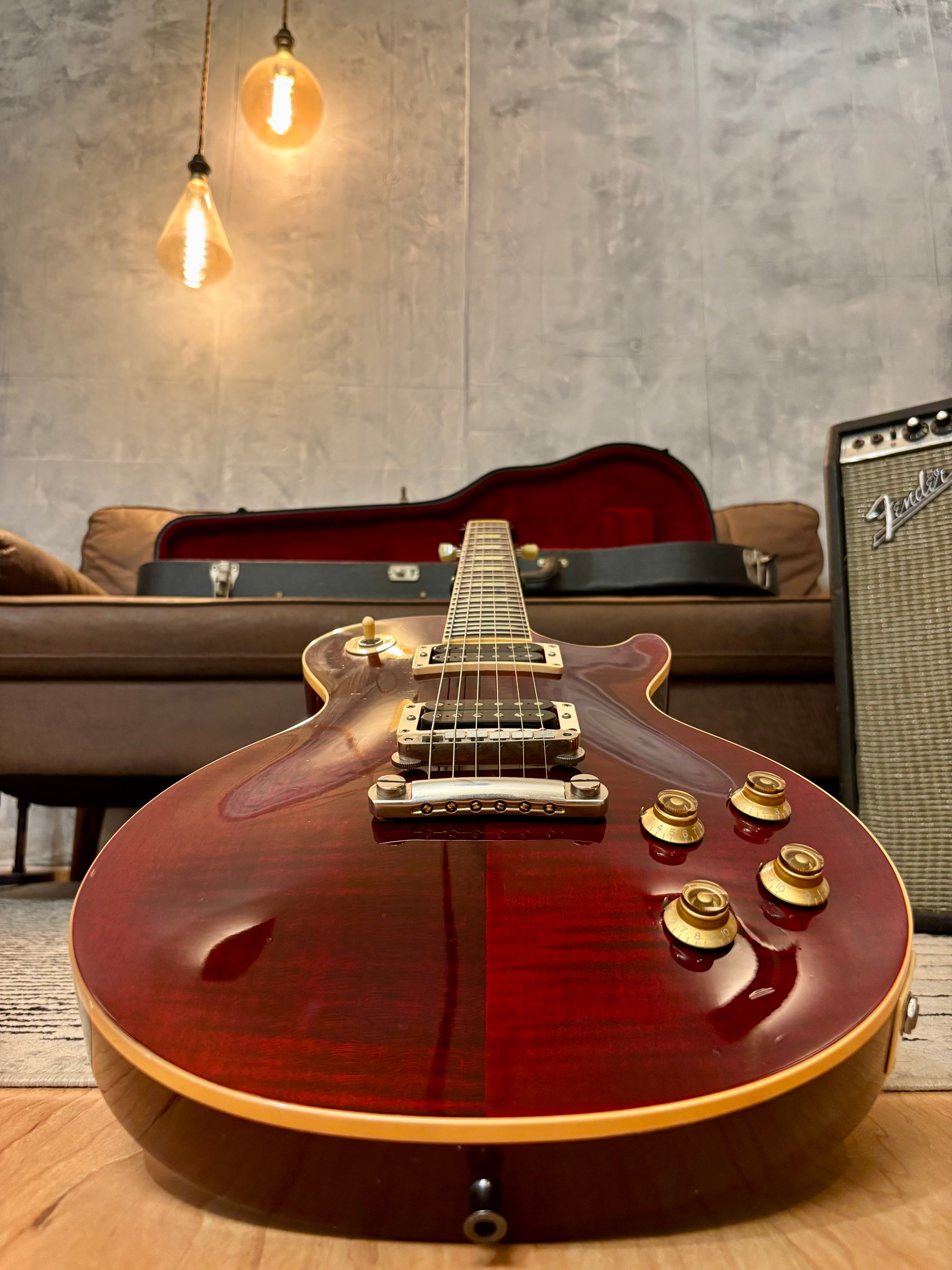 Gibson Les Paul Classic Plus 2000 Good Wood era Nice Top and OHC