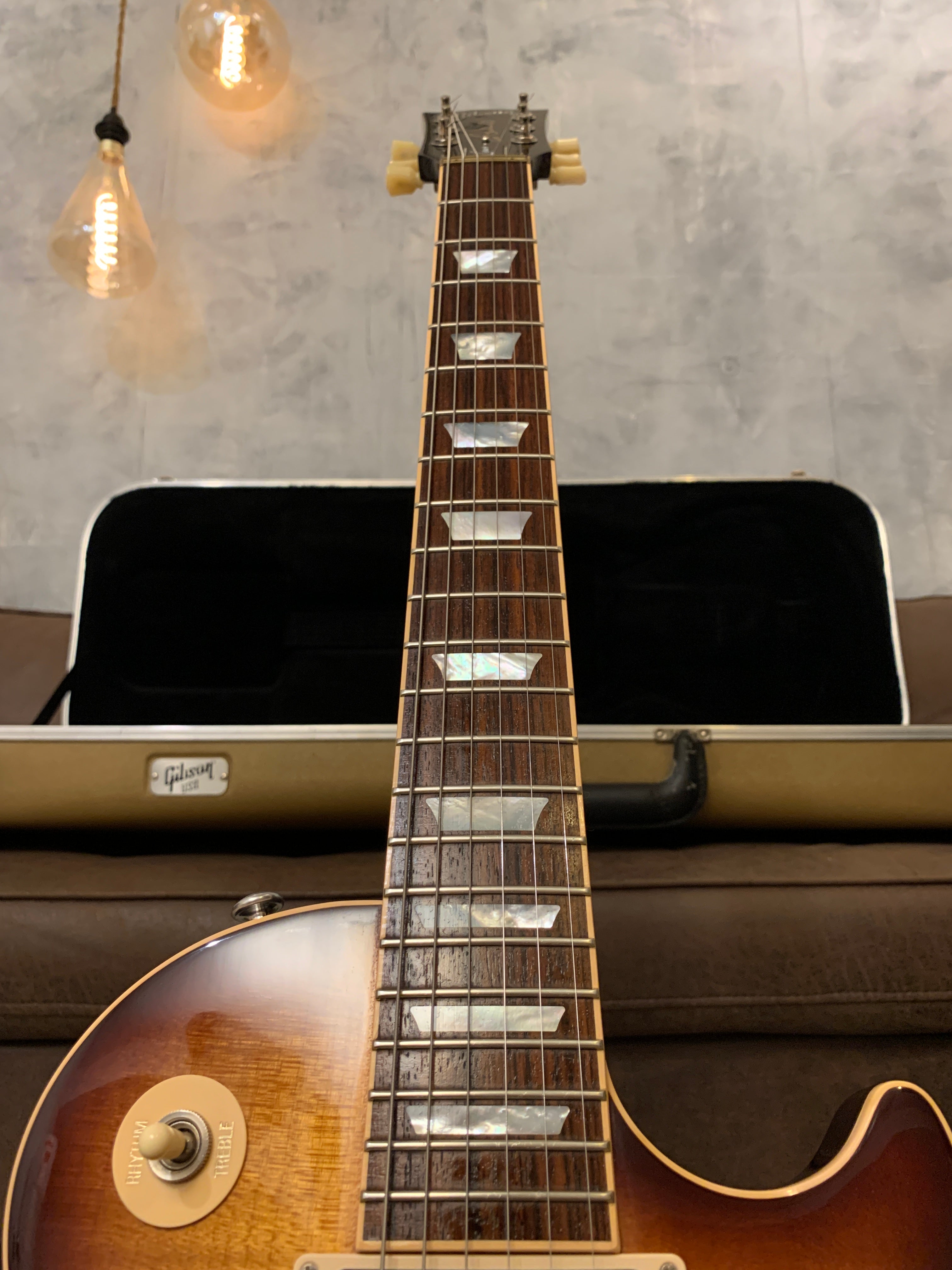 Gibson Les Paul Less Plus 2015 LIGHT at 6.6lb! RAD