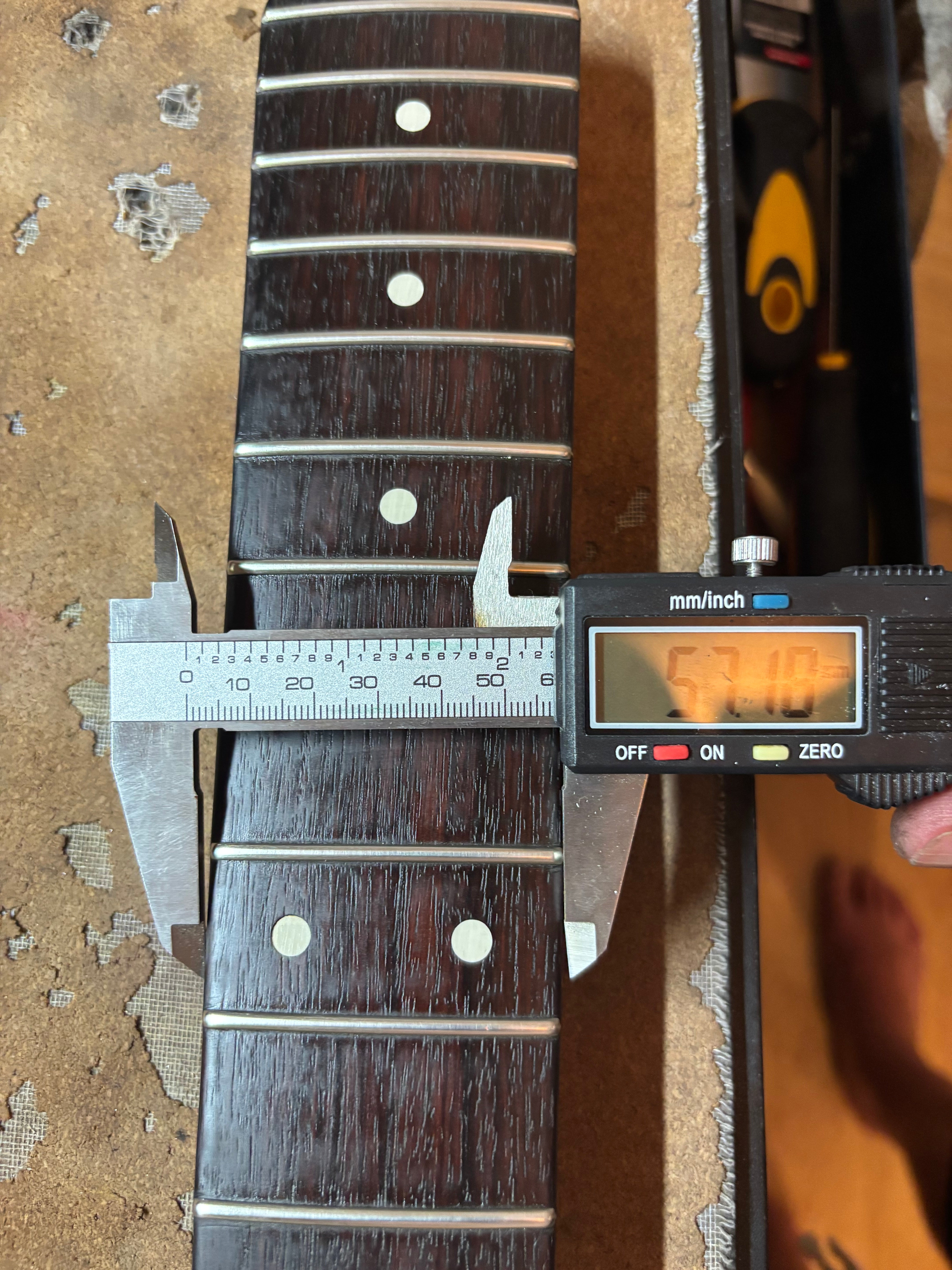 Fender Precision Bass Blonde 1962 GLAS Custom Relic feather Light at 8lb LUSH