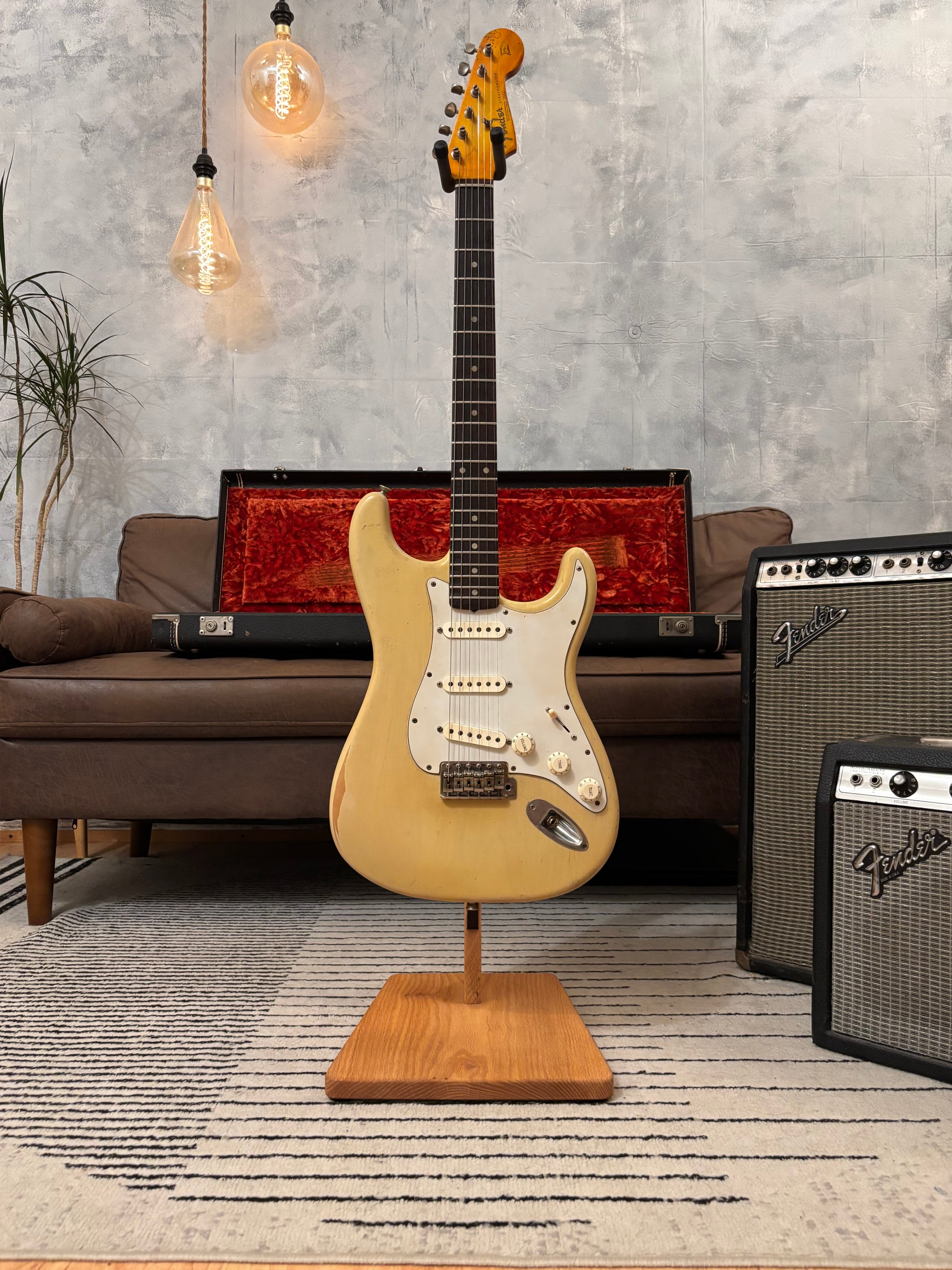 Fender Stratocaster 1962 GLAS Custom Honey Blonde Heavy Relic Light at 7.6lb Stunning