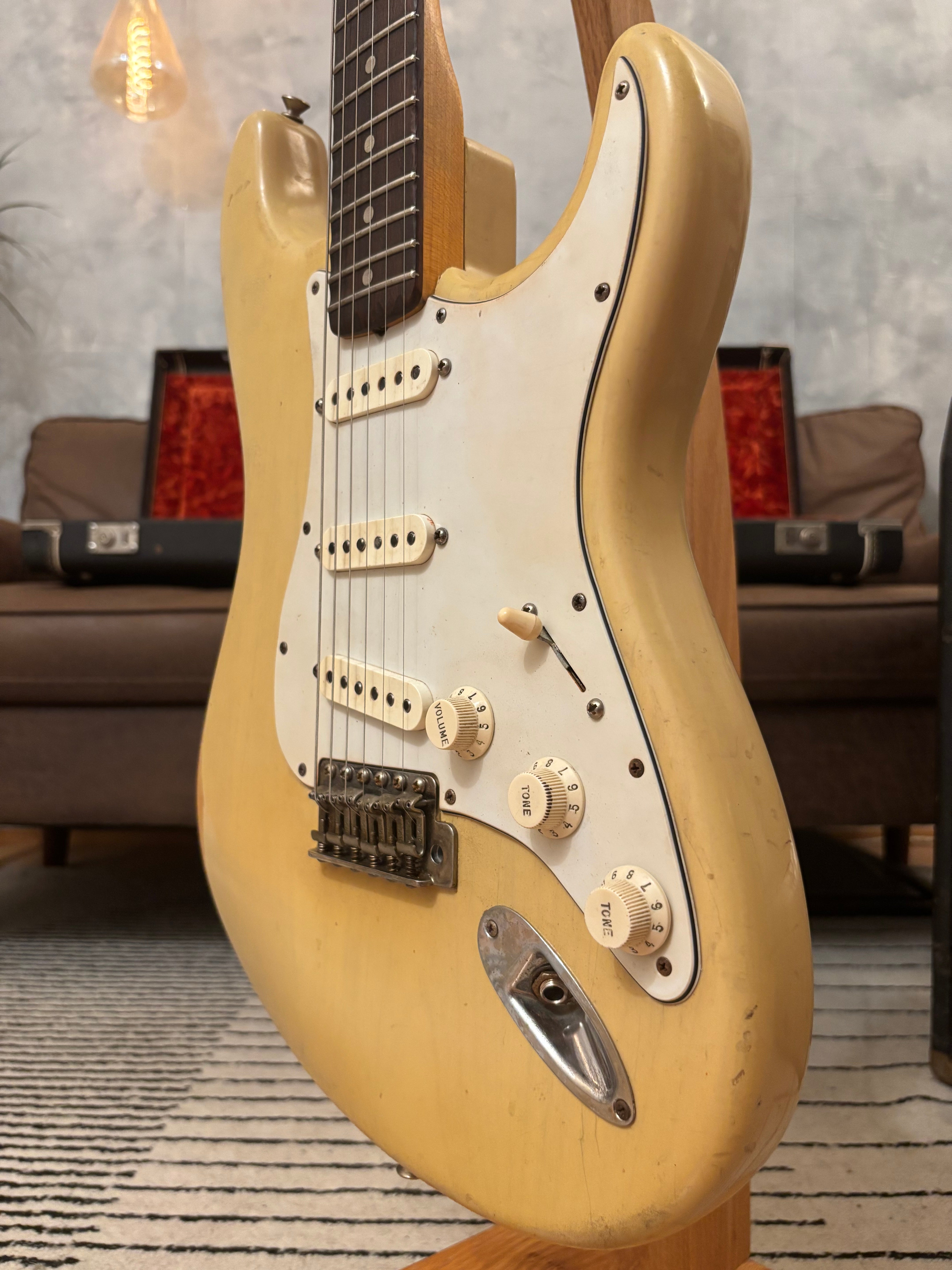 Fender Stratocaster 1962 GLAS Custom Honey Blonde Heavy Relic Light at 7.6lb Stunning