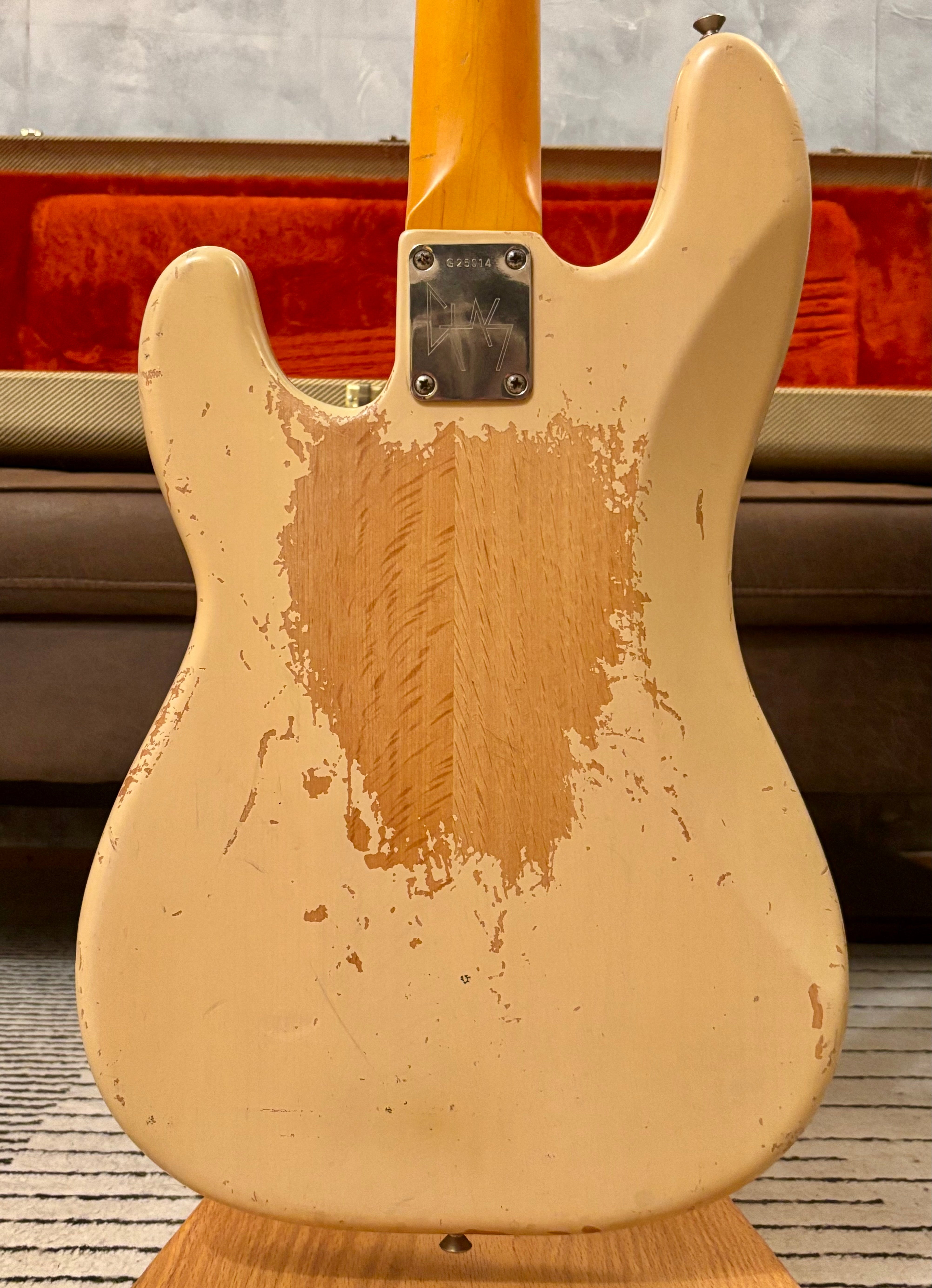 Fender Precision Bass Blonde 1962 GLAS Custom Relic feather Light at 8lb LUSH