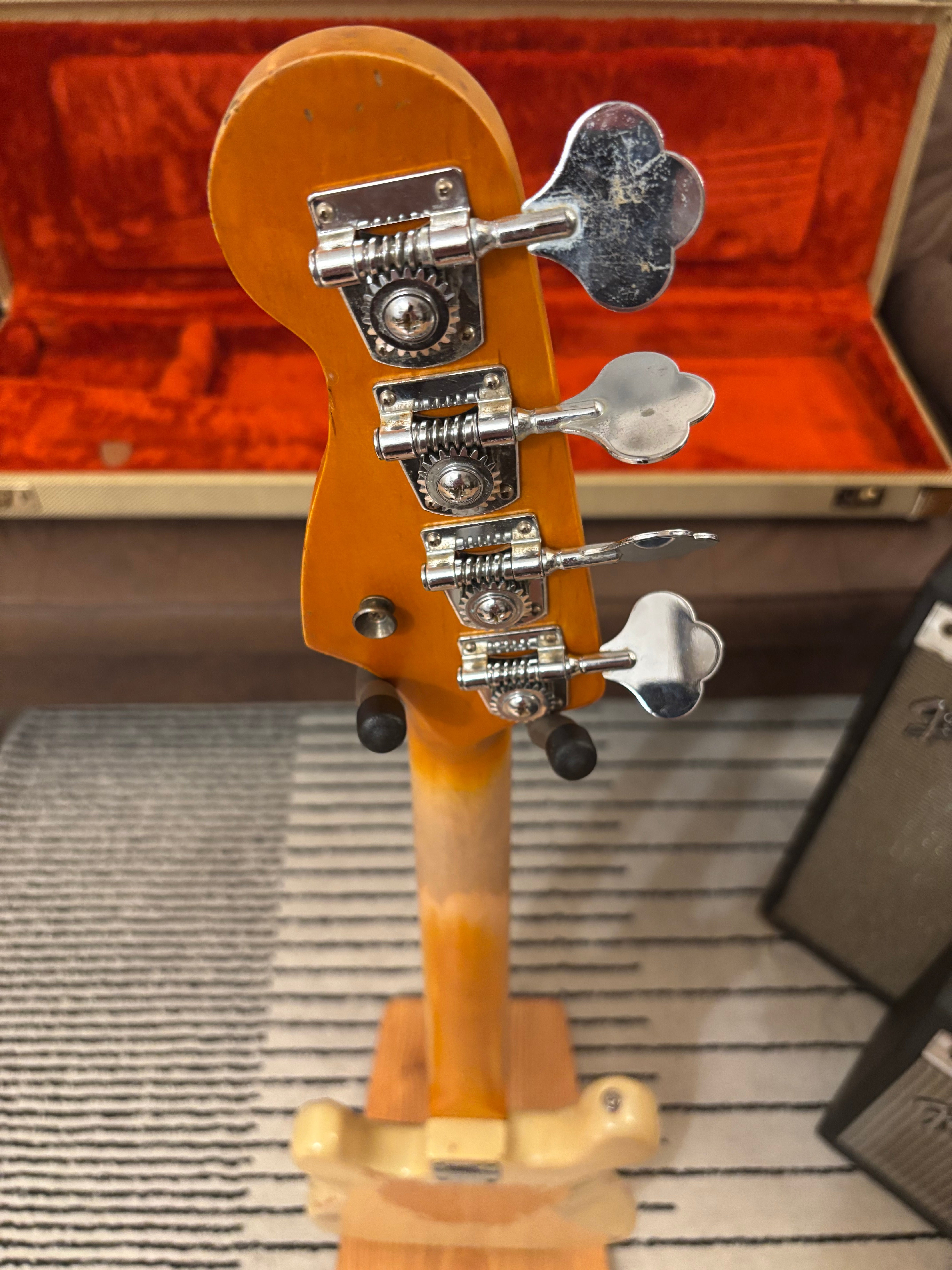 Fender Precision Bass Blonde 1962 GLAS Custom Relic feather Light at 8lb LUSH