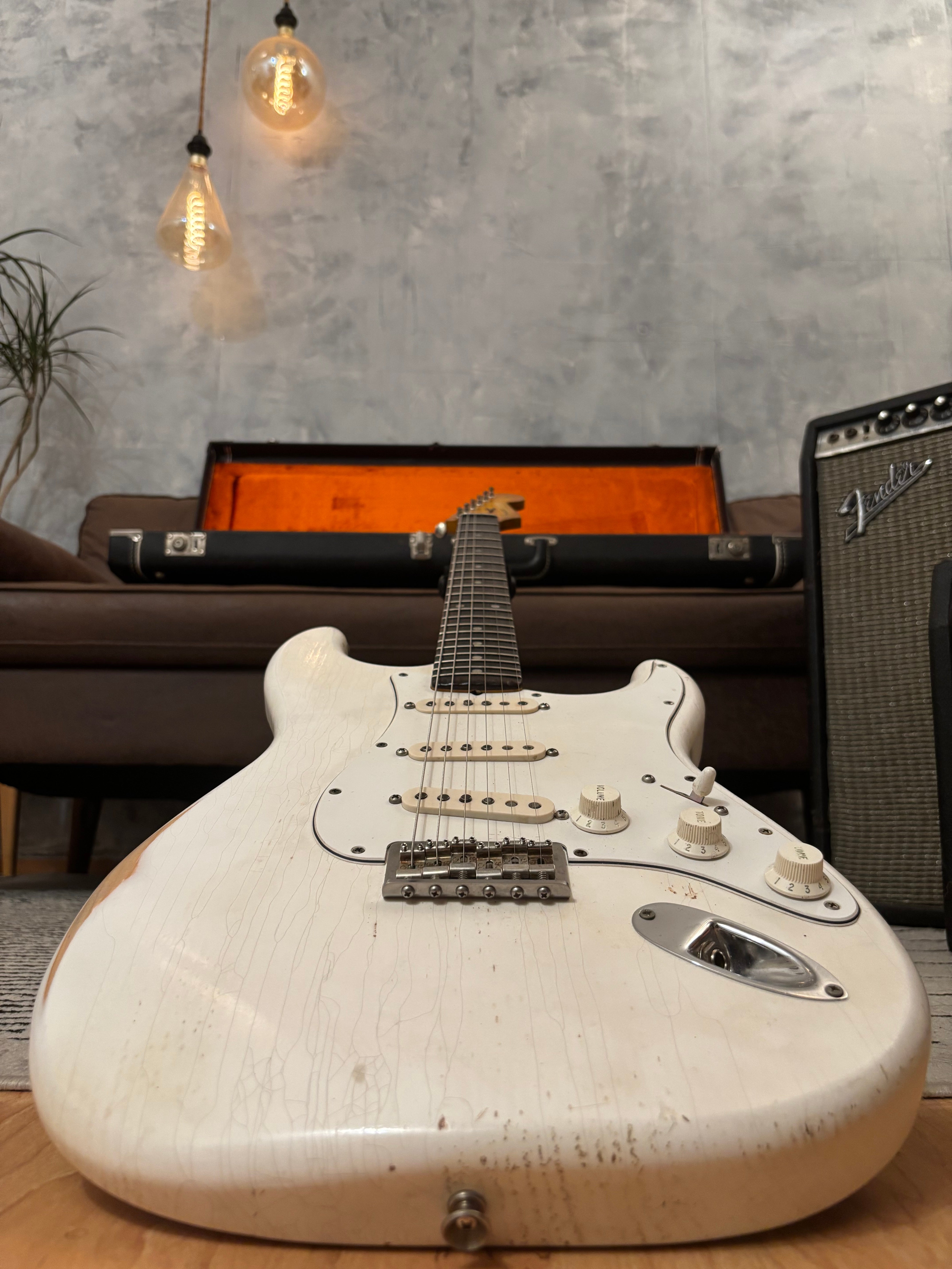 Fender Stratocaster GLAS Custom 1963 Vintage White Heavy Relic Hardtail Featherlight 7lb