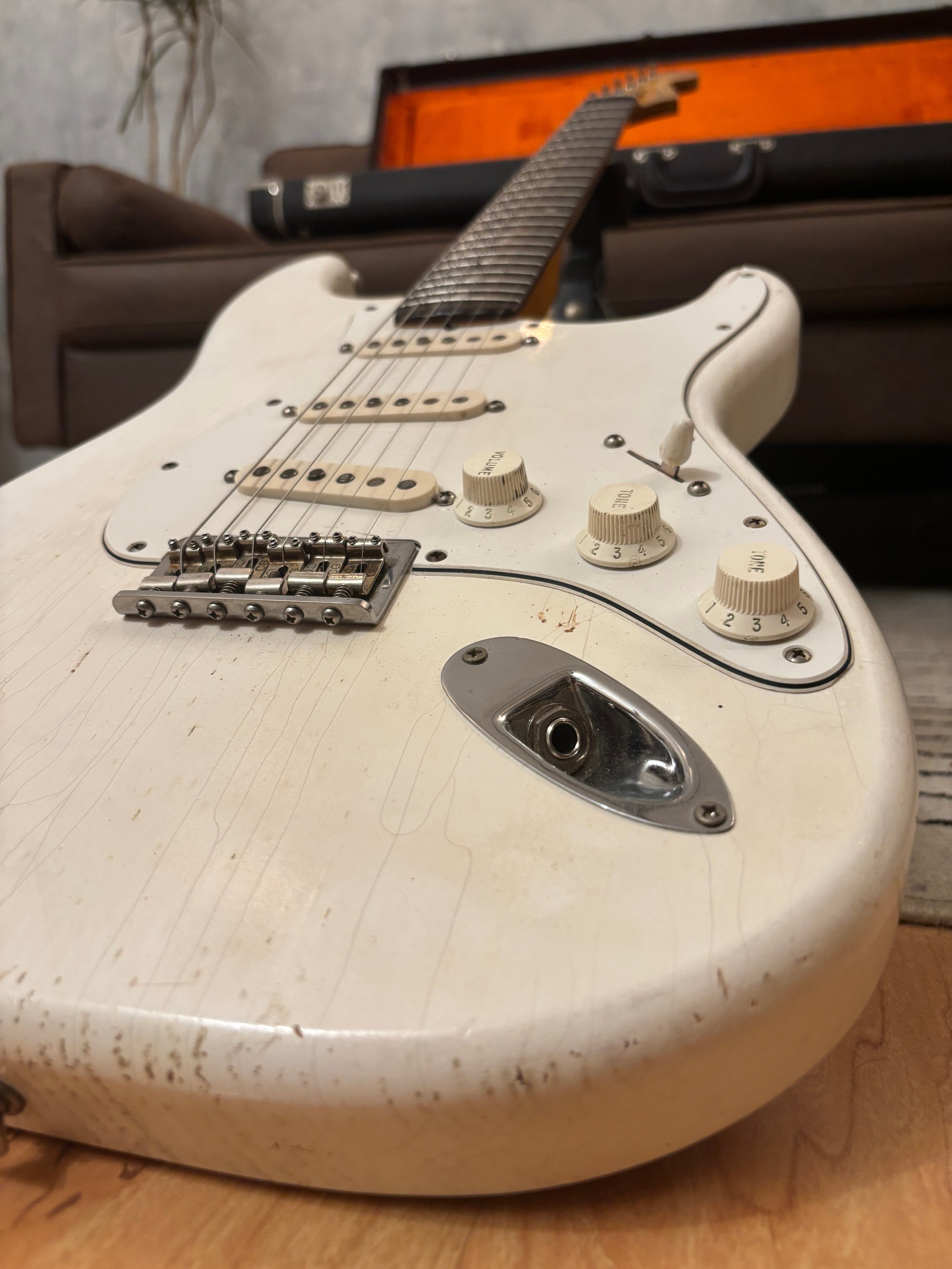Fender Stratocaster GLAS Custom 1963 Vintage White Heavy Relic Hardtail Featherlight 7lb