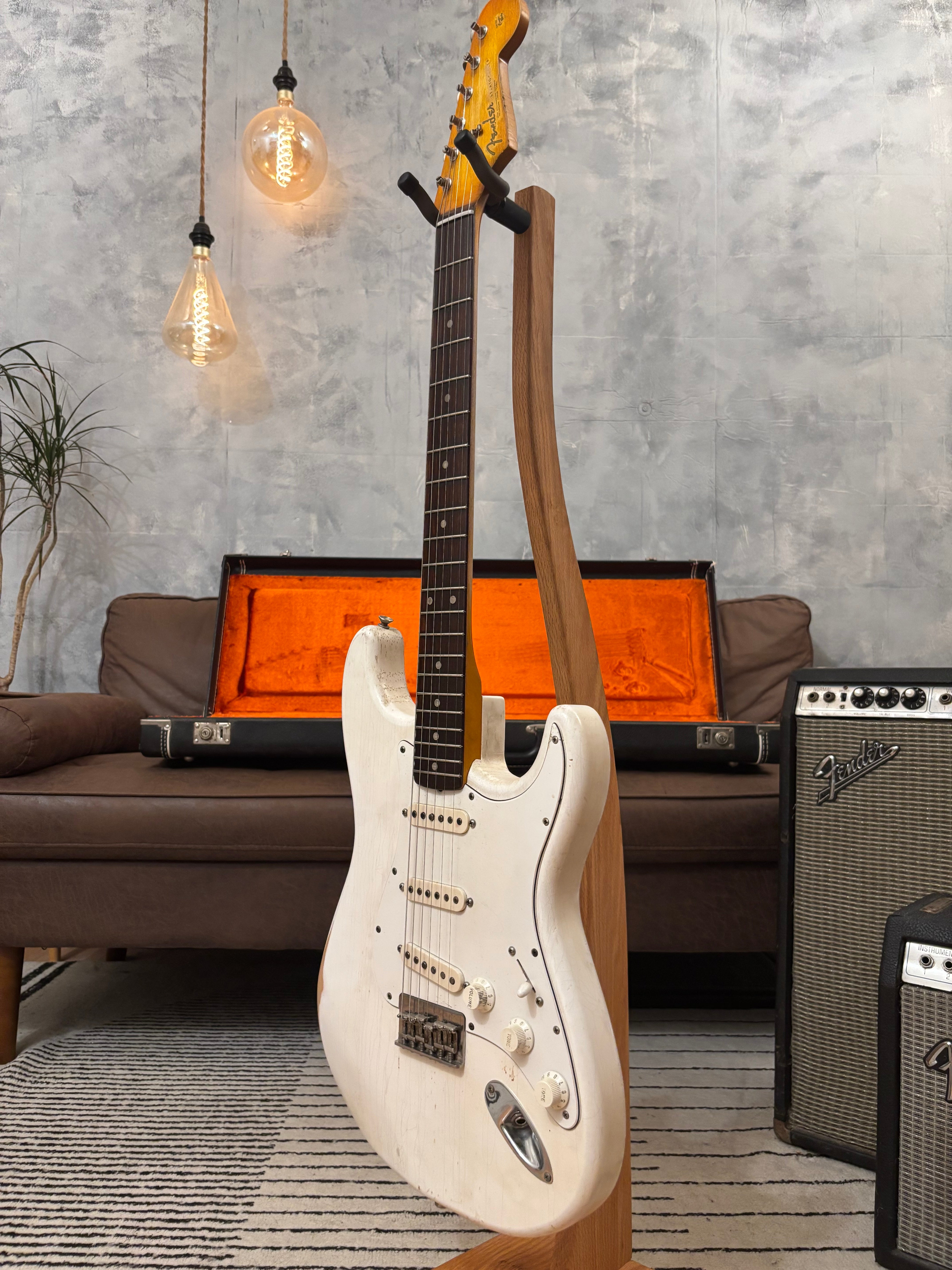 Fender Stratocaster GLAS Custom 1963 Vintage White Heavy Relic Hardtail Featherlight 7lb