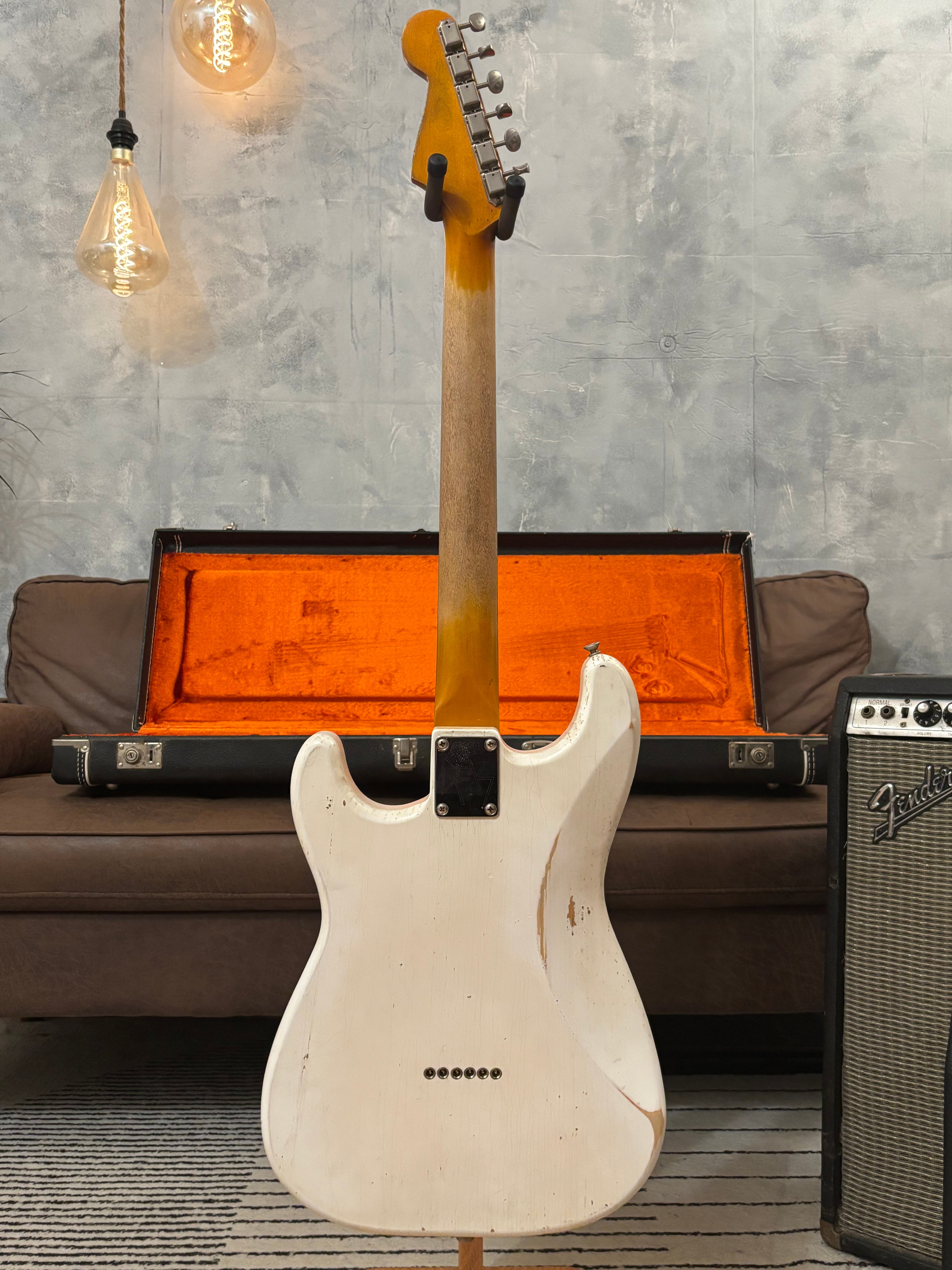 Fender Stratocaster GLAS Custom 1963 Vintage White Heavy Relic Hardtail Featherlight 7lb