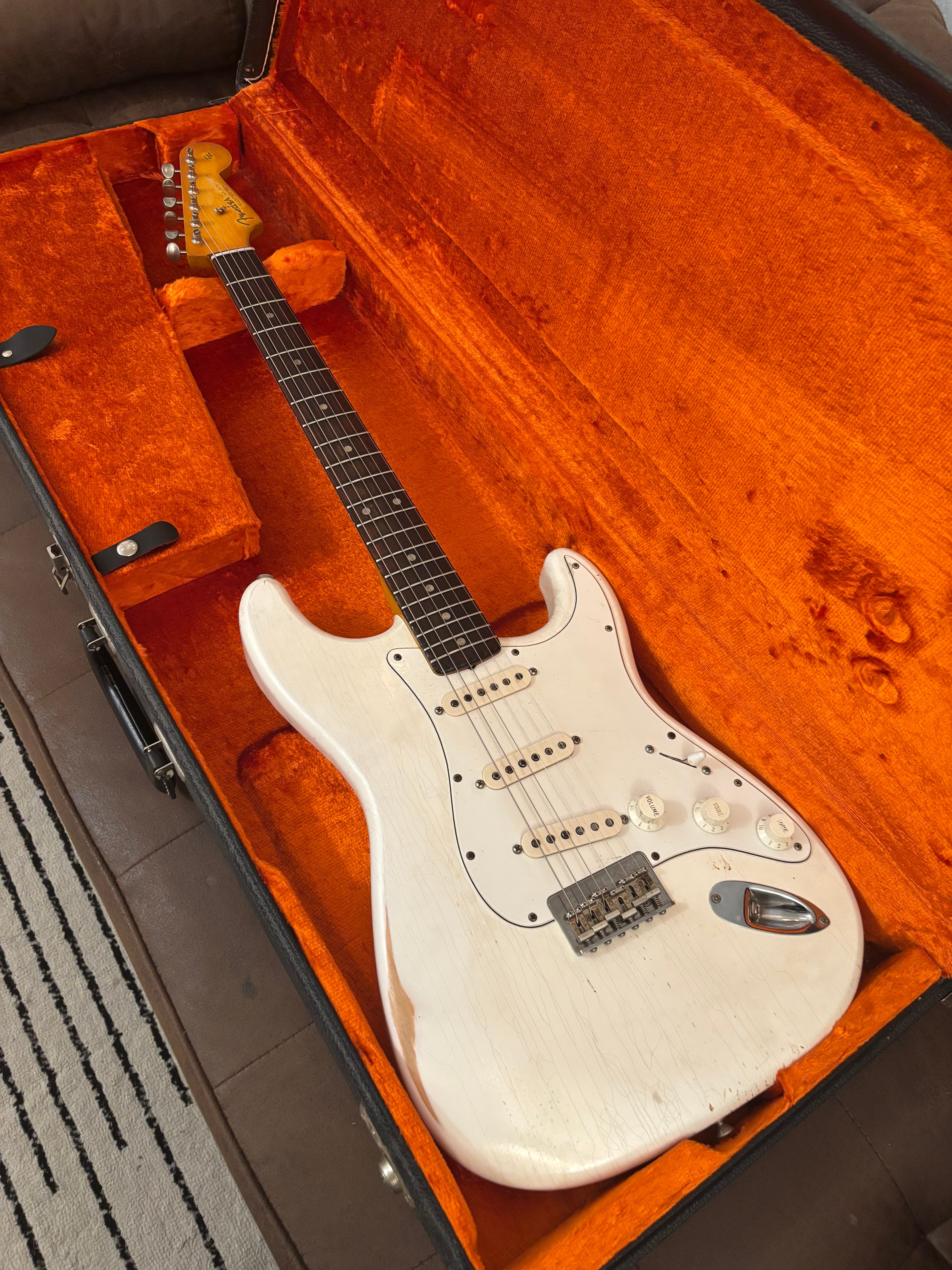 Fender Stratocaster GLAS Custom 1963 Vintage White Heavy Relic Hardtail Featherlight 7lb