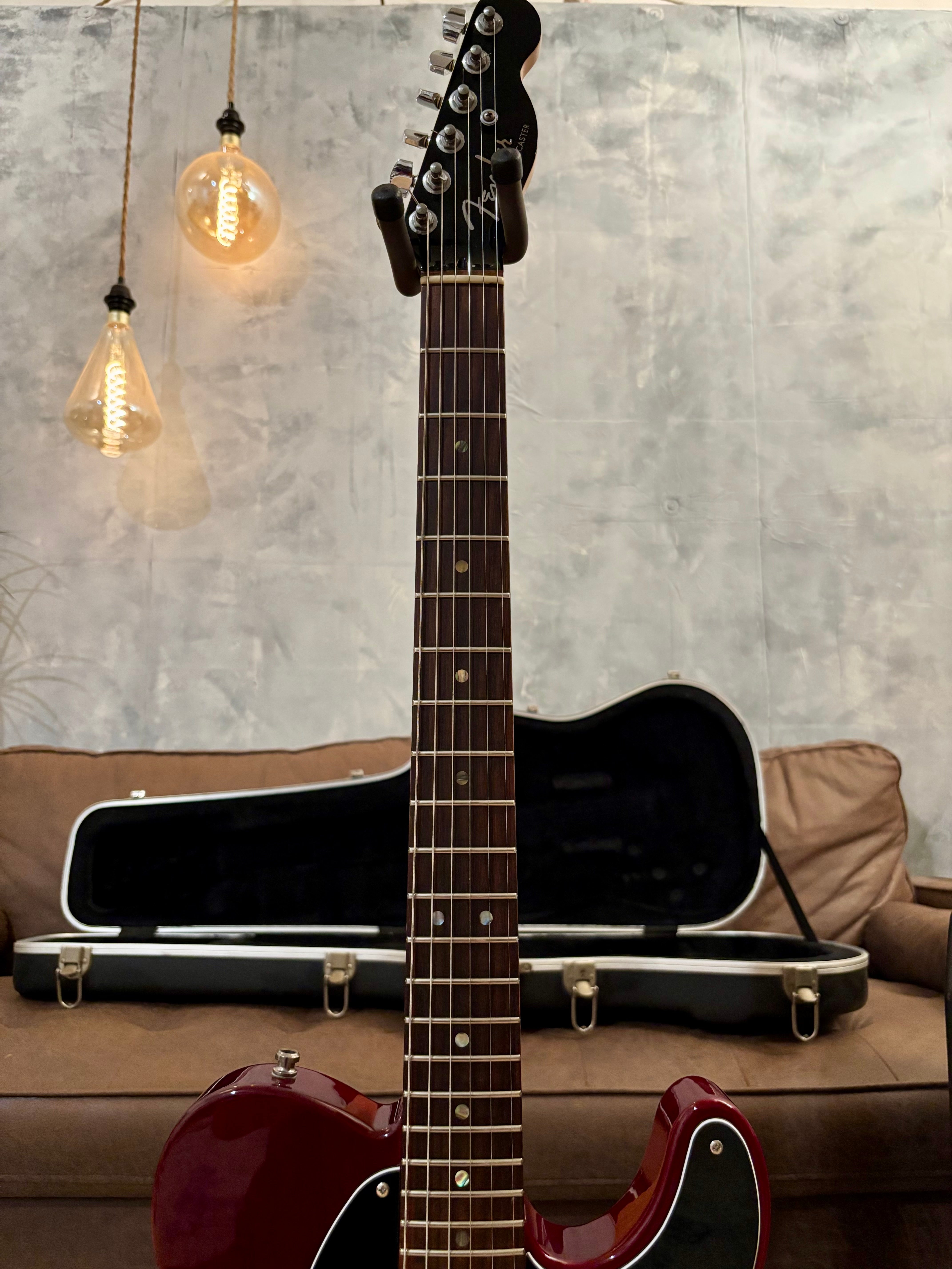 Fender American Deluxe Telecaster 2006 FSR Crimson Red ONY 7lb, Rare GC Exclusive, Black Headstock, ONLY 7lb