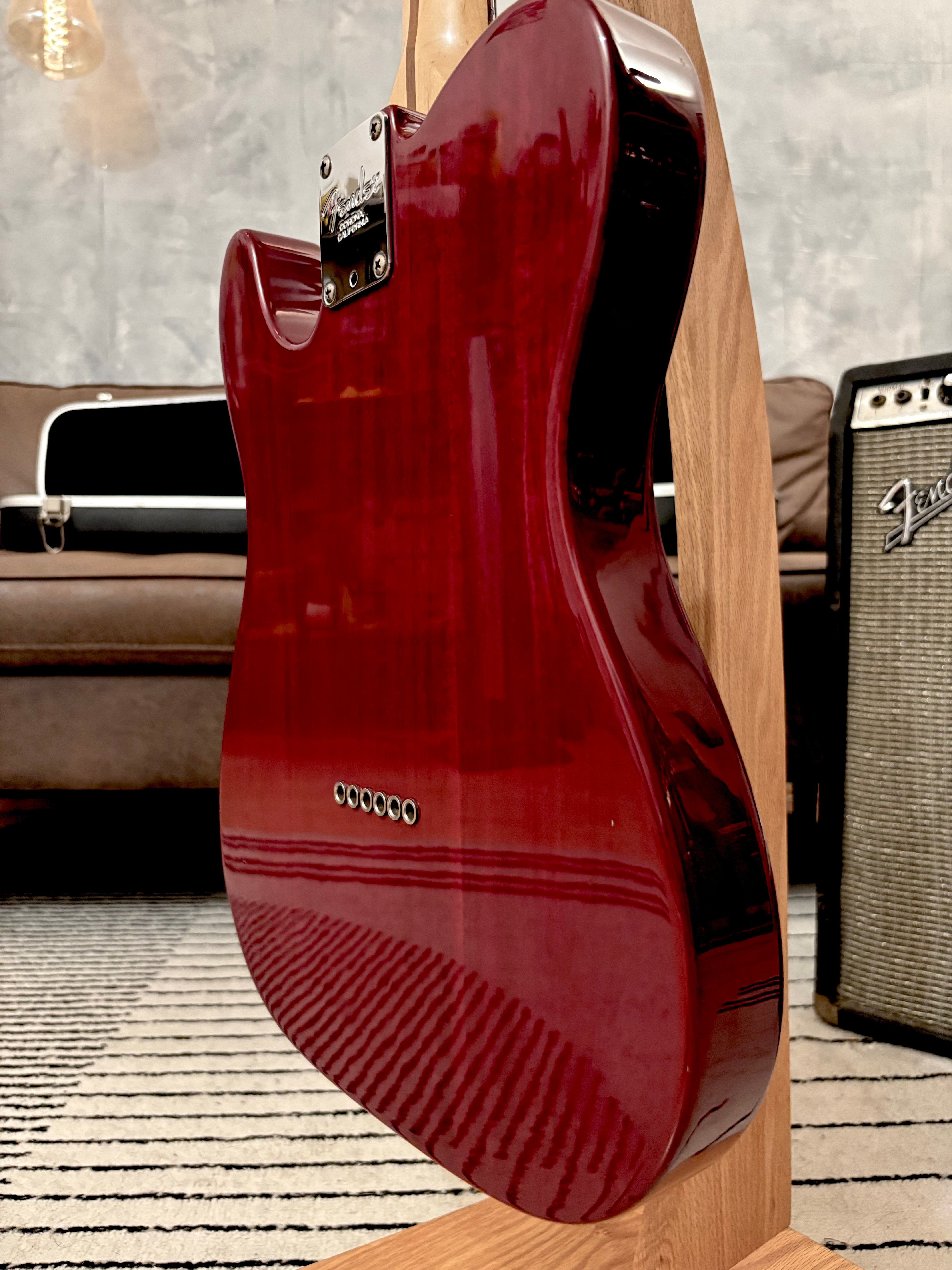 Fender American Deluxe Telecaster 2006 FSR Crimson Red ONY 7lb, Rare GC Exclusive, Black Headstock, ONLY 7lb
