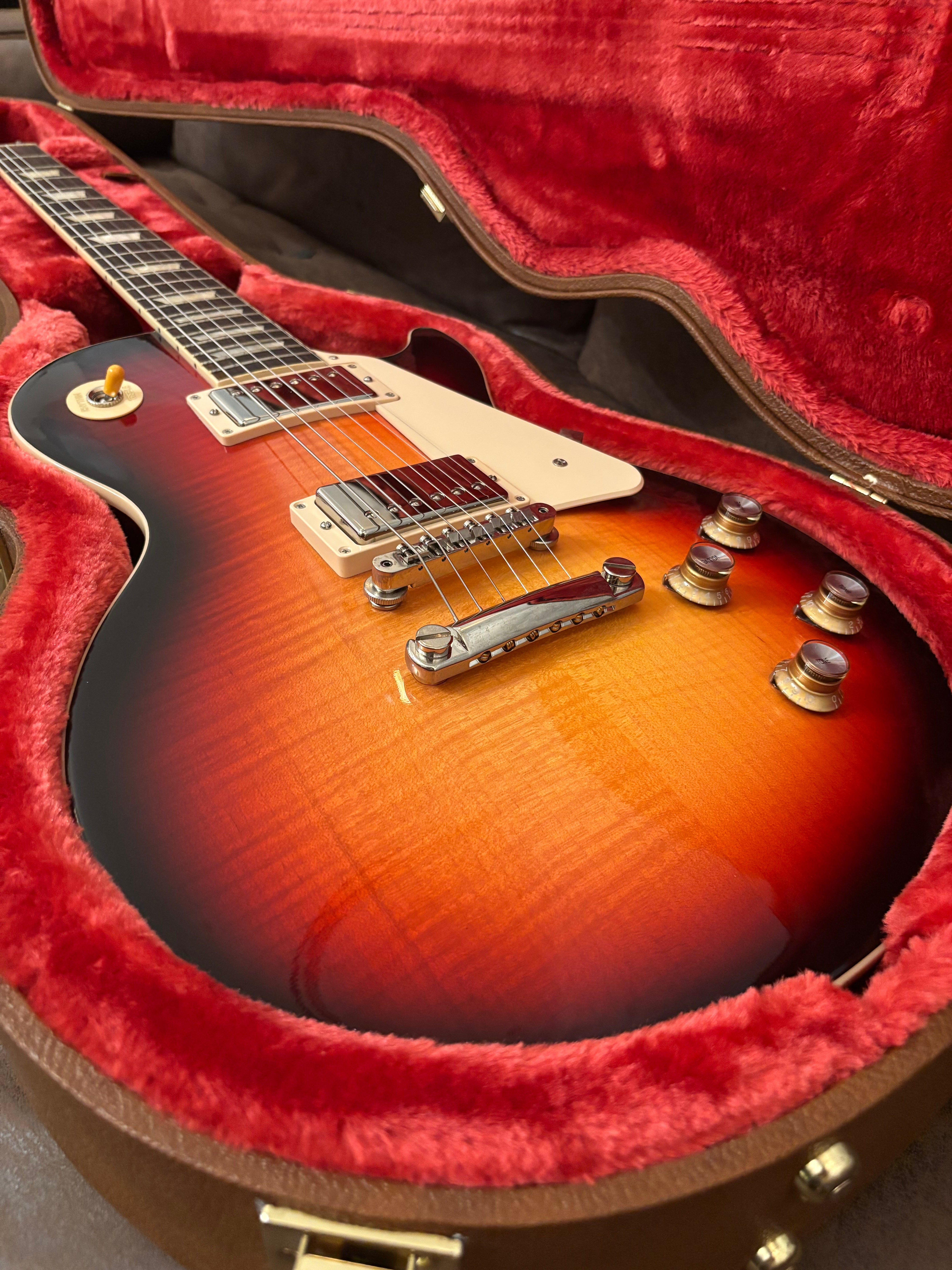 Gibson Les Paul Standard 2020 Limited addition triburst MINT!