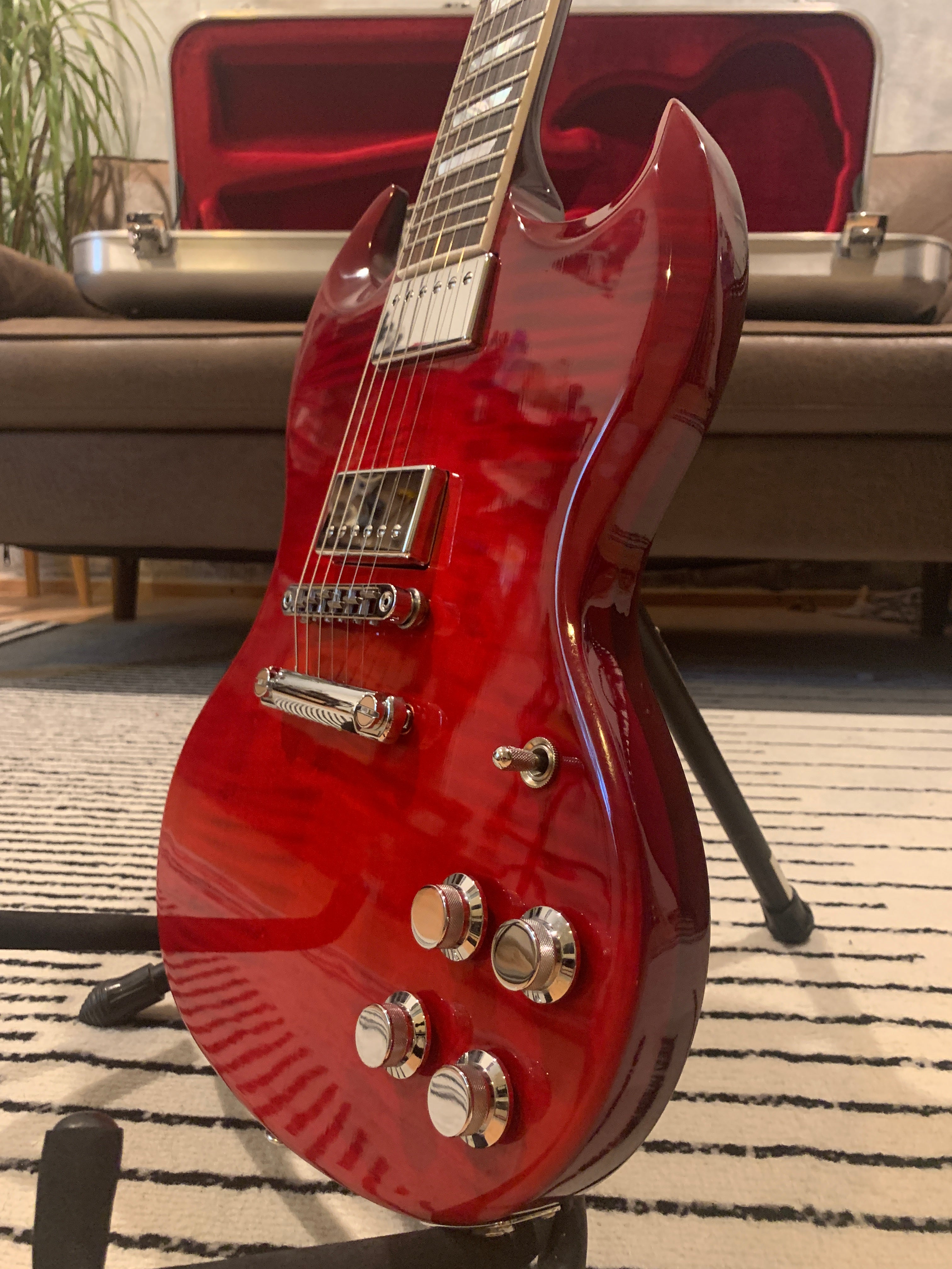 Gibson SG Standard HP upgraded tuners 2018 Blood Orange 7.2lb