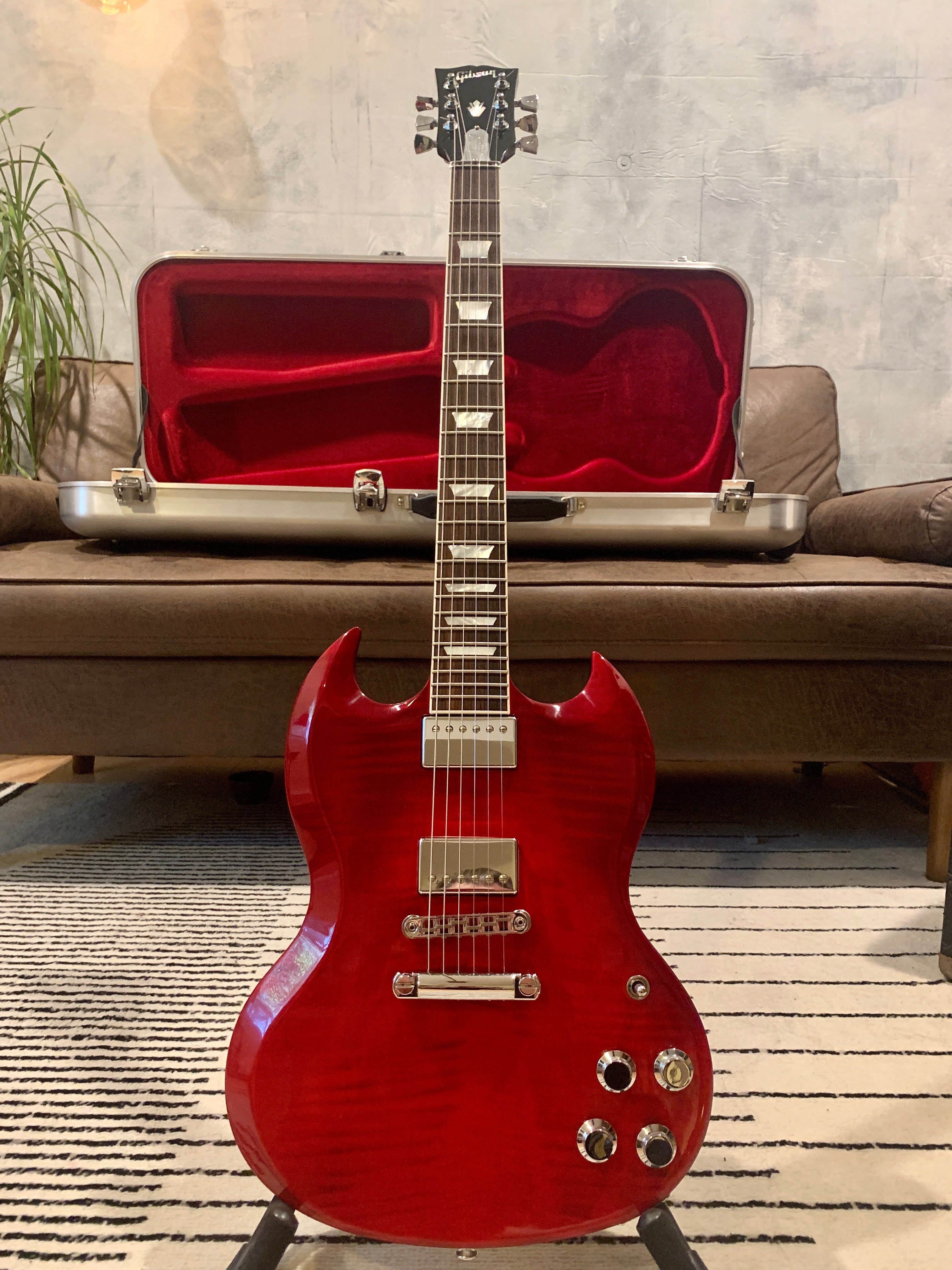 Gibson SG Standard HP upgraded tuners 2018 Blood Orange 7.2lb