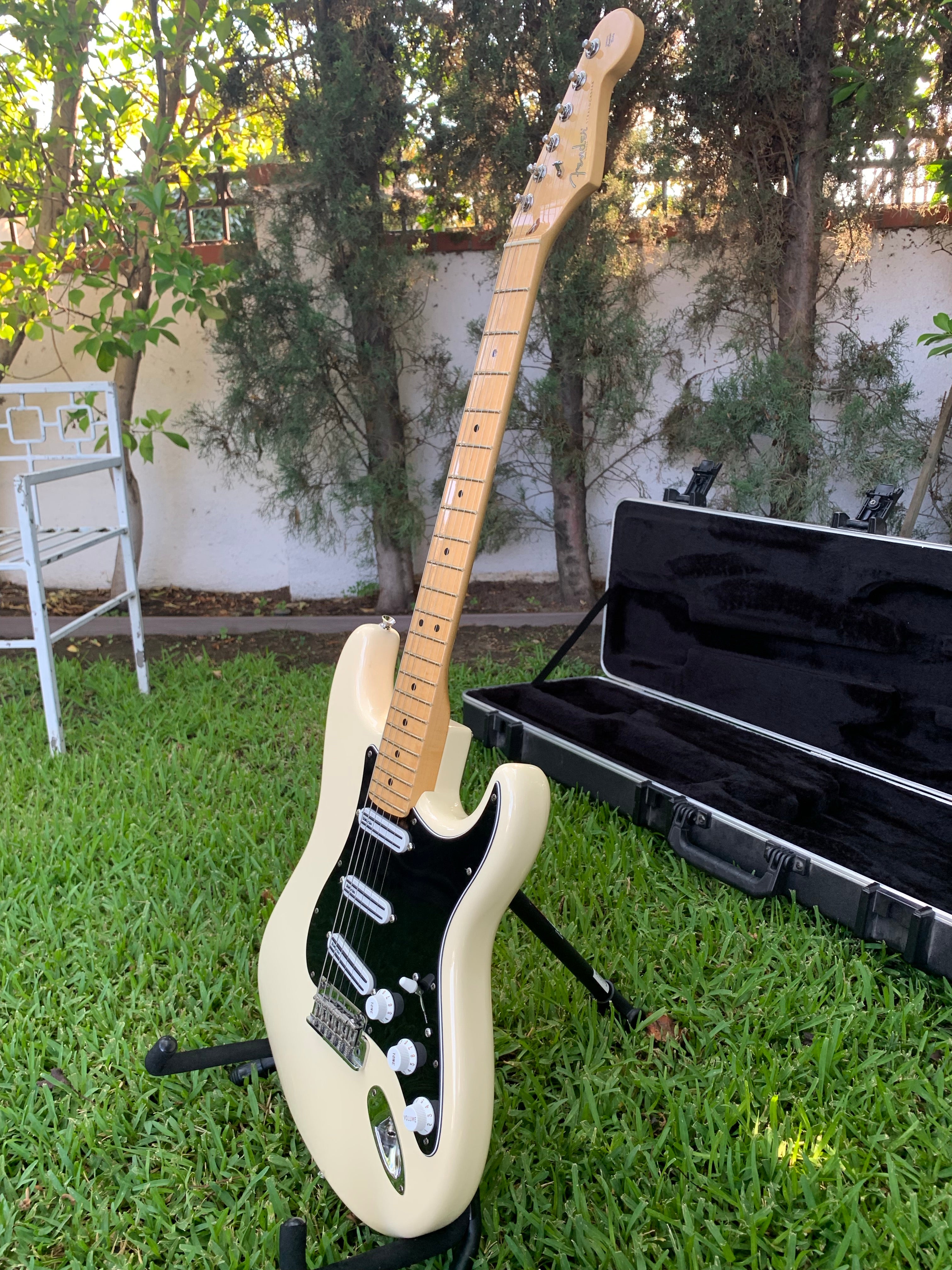 Fender American Standard Stratocaster 2008/9 Billy corgan upgrade